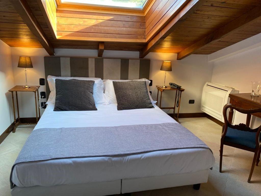 La Locanda Del Pontefice - Luxury Country House Marino Bagian luar foto