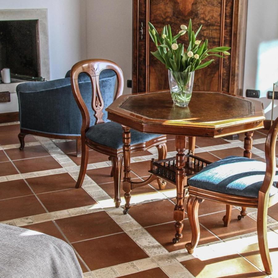 La Locanda Del Pontefice - Luxury Country House Marino Bagian luar foto