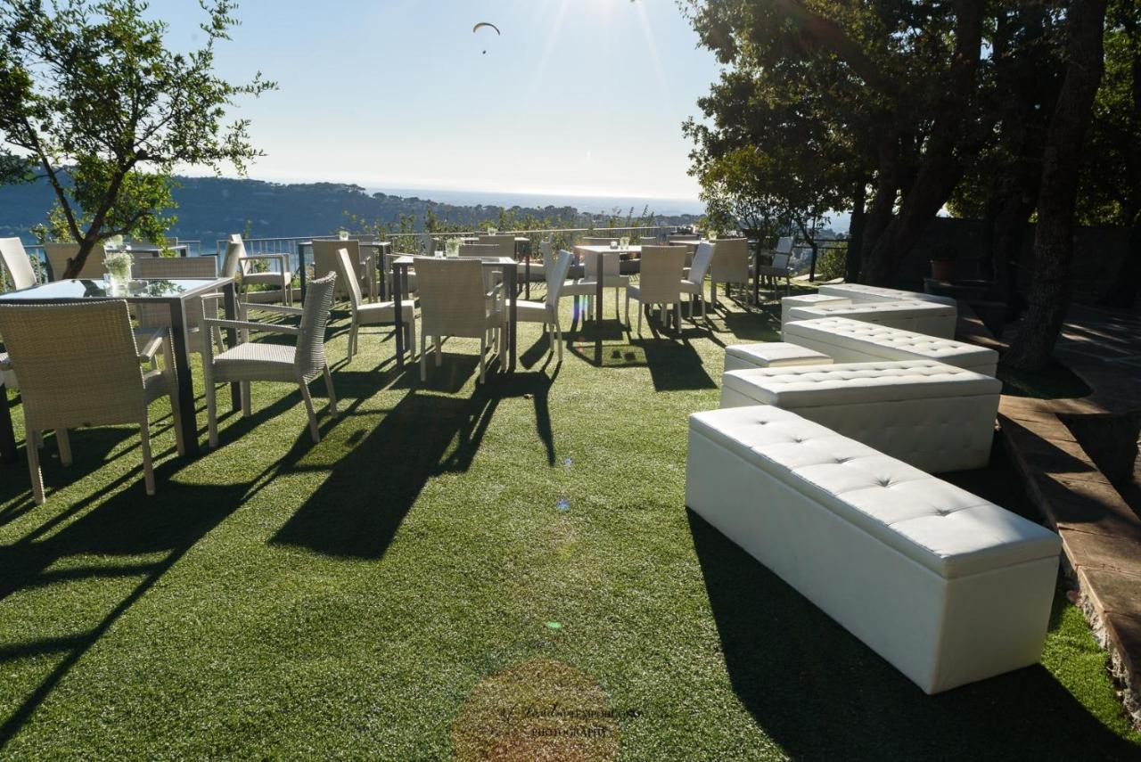 La Locanda Del Pontefice - Luxury Country House Marino Bagian luar foto