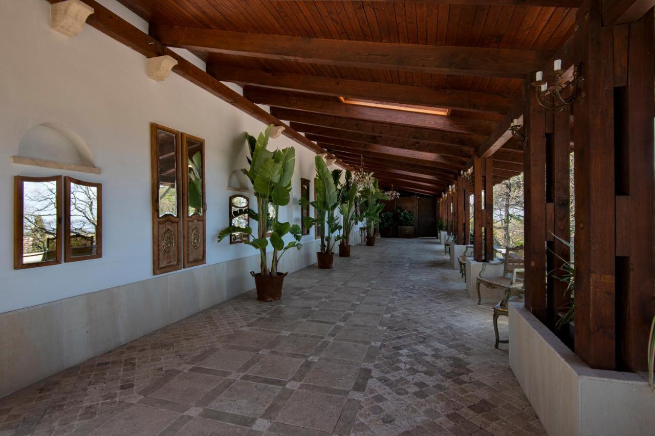 La Locanda Del Pontefice - Luxury Country House Marino Bagian luar foto