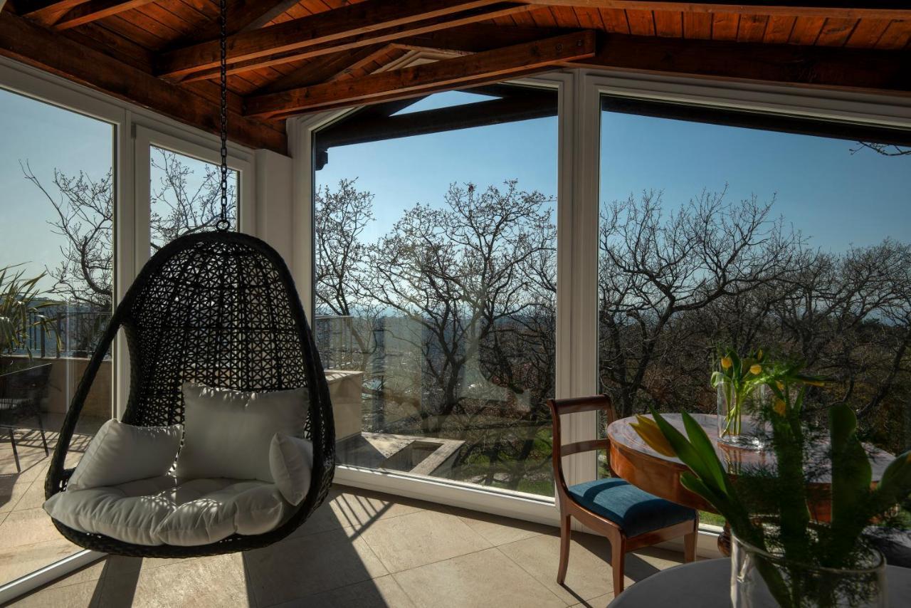 La Locanda Del Pontefice - Luxury Country House Marino Bagian luar foto