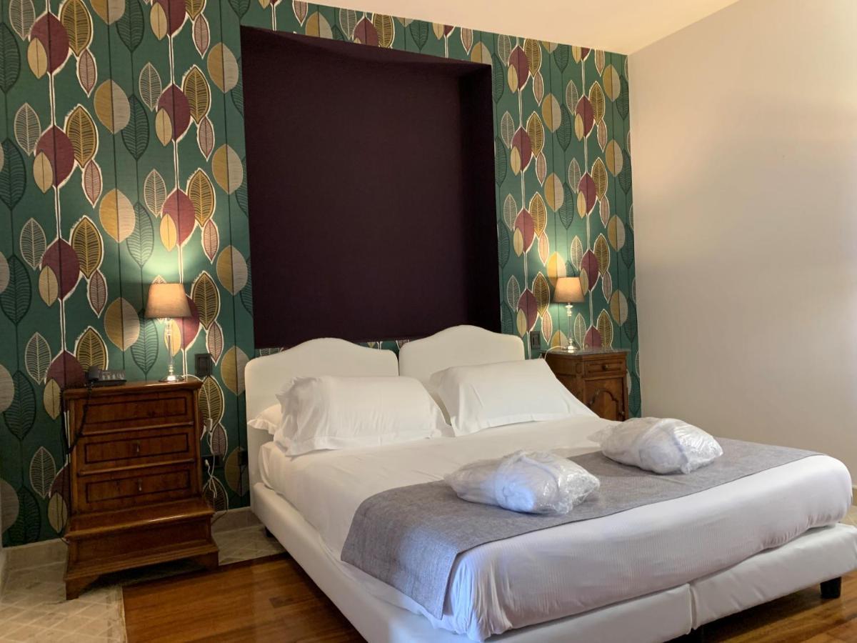 La Locanda Del Pontefice - Luxury Country House Marino Bagian luar foto