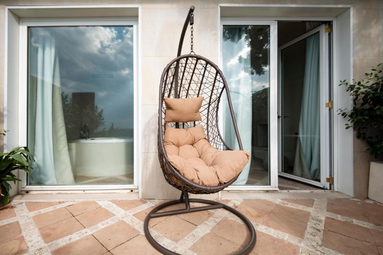 La Locanda Del Pontefice - Luxury Country House Marino Bagian luar foto