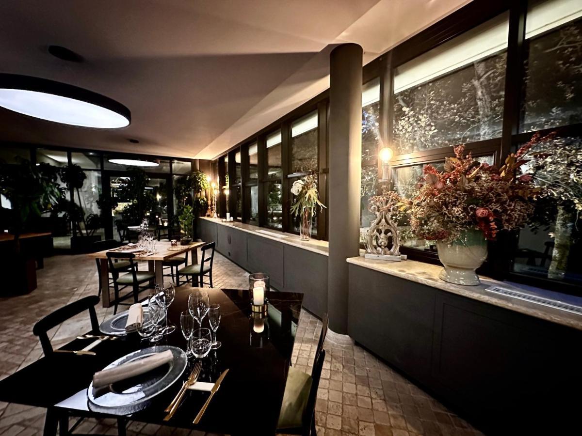 La Locanda Del Pontefice - Luxury Country House Marino Bagian luar foto
